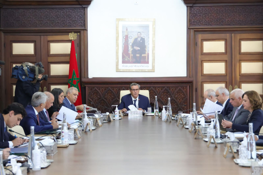  Le Chef du gouvernement préside la 7ème réunion de la Commission interministérielle chargée du déploiement du programme d’urgence de réhabilitation et d’aide à la reconstruction des logements détruits par le séisme
